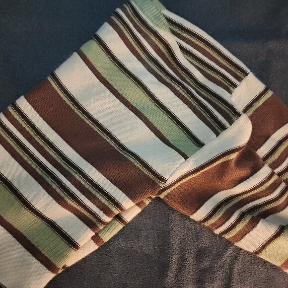 Unbranded knit sweater size medium - Picture 4 of 4